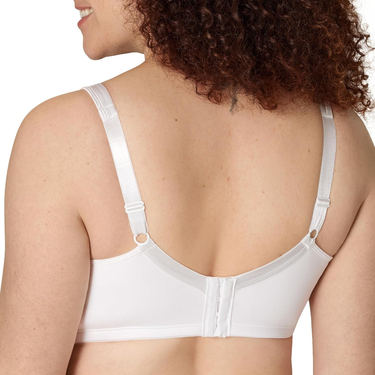 Playtex Women's Wireless Bra, 18 Hour Plus-Size T-Shirt Bras Available, Smoothing, Full Coverage, 4803, Single or 1-Pack