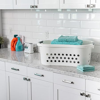 IRIS USA 50L Plastic Hip Hold Laundry Basket with Built-In Comfort Carry Handles, 1.5 Bushel, Clothes Hamper, Laundry Hamper, Ventilation Holes, for Closet Dorm Laundry Room Bedroom, White
