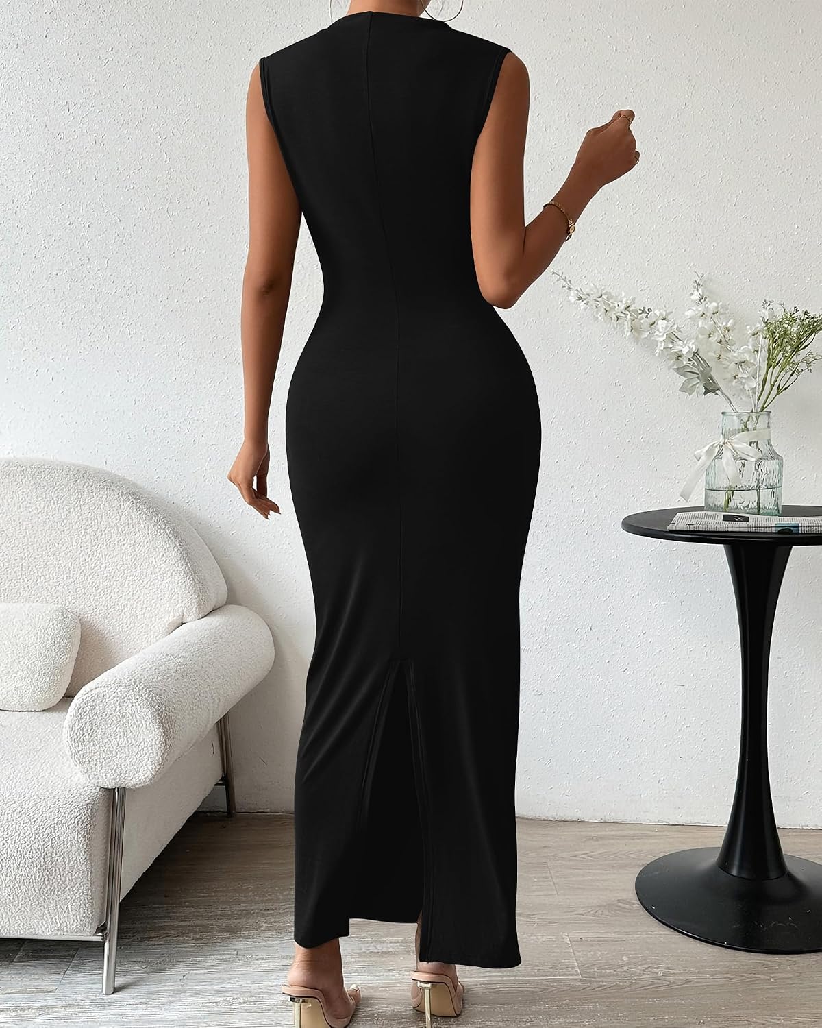 This ruched bodycon dress from BTFBM is perfect for any occasion, with a sleek, flattering fit and stylish back slit design.