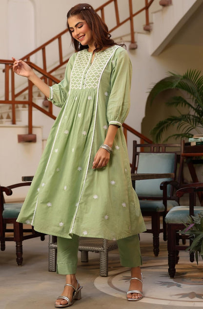 Indian Women's Cotton Green Embroidered Casual Wear Kurta Set for Women