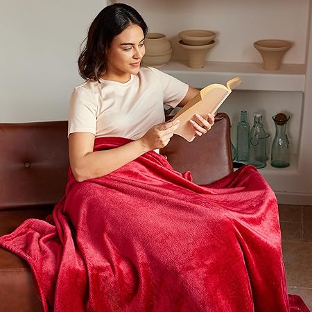 Exclusivo Mezcla Fleece Blanket Twin Size for Bed, Super Soft and Warm, All Season Use, Cozy, Plush, Lightweight, 60x80 Inches Red