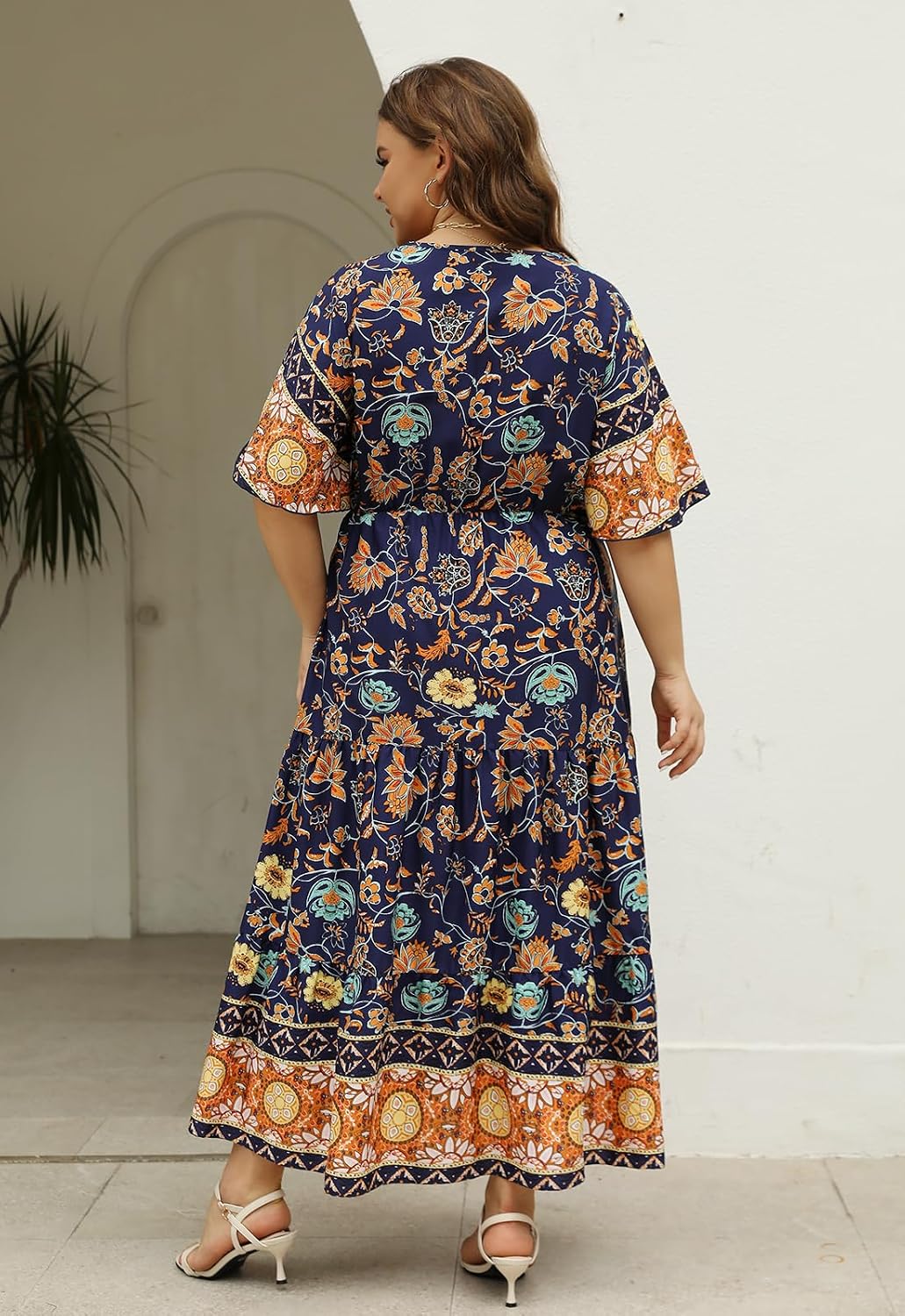 Keluummi Plus Size Maxi Dress for Women V-Neck Floral Empire Waist 3/4 Sleeve with Pockets .