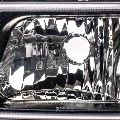 Front Turn Signal Lamp/Parking Light Assembly for 2003-2006 Chevy Silverado Avalanche 1500 2500 3500, Replace GM2520185 GM2521185