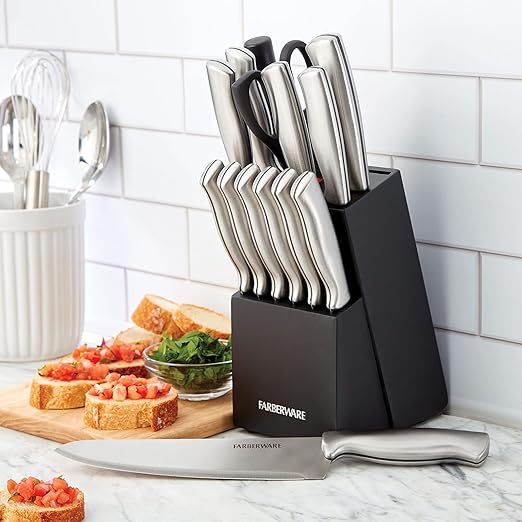 Farberware 15-Piece High-Carbon Stamped Stainless Steel Kitchen Knife Set with Wood Block, Steak Knives, Razor-Sharp, Black, Ultra-Sharp Blades, Ergonomic Comfort Grip