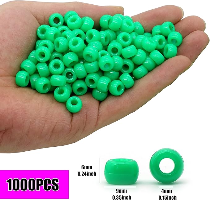1000Pcs Green Pony Beads for Bracelet St Patricks Day Beads for Jewelry Making Plastic Beads for Friendship Bracelets 6x9mm Beads for DIY Bracelet Necklace Party Decoration Supplies