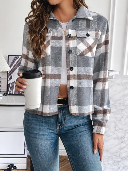 Zeagoo Flannels for Women Cropped Shacket Jacket Fashion Plaid Button Down Shirt