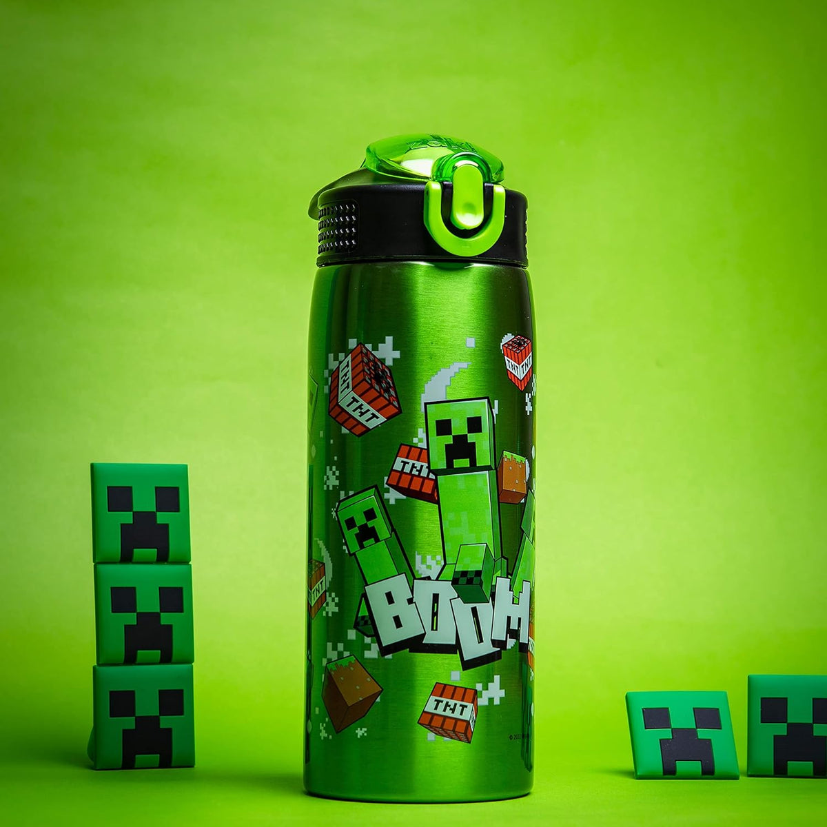 Minecraft Water Bottle for Travel and At Home, 19 oz Vacuum Insulated Stainless Steel with Locking Spout Cover, Built-In Carrying Loop, Leak-Proof Design (Creeper)