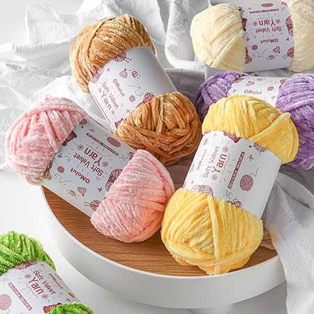 100g Fluffy Velvet Chenille Yarn for Crocheting and Knitting, 80m (87.5yd) Baby Yarn for Crocheting Soft, Crochet Chunky Yarn Amigurumi Yarn (Orange)