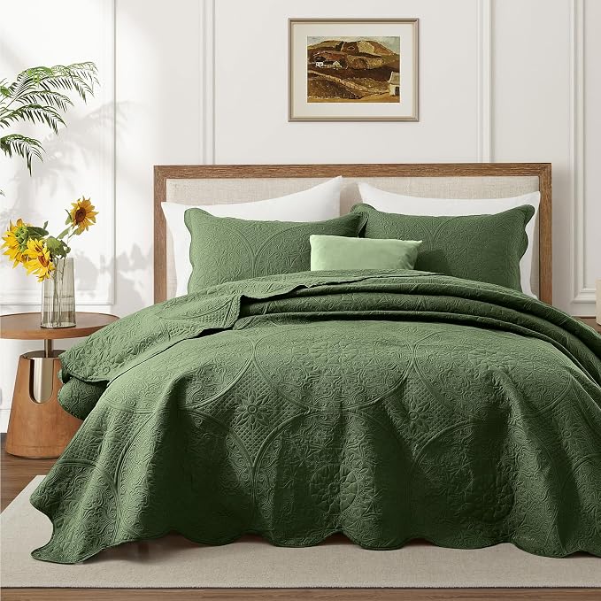 IR Imperial Rooms King Quilt Bedding Set Olive Green Bedspread Coverlet Soft Microfiber Lightweight All-Season Quilts Comforter, Ultrasonic Embossed Floral Pattern, Scalloped Edge, 3 Piece 106x96in