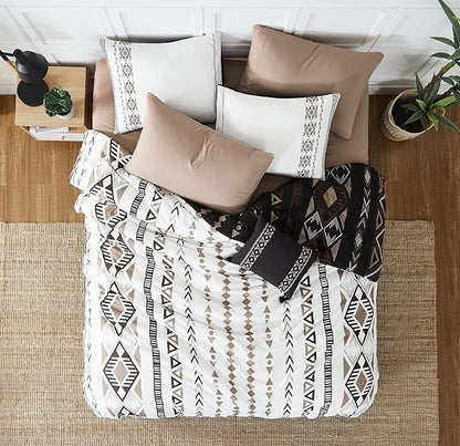 Geniospin King Size Comforter Set, Boho Bed in a Bag 8-Pieces Bedding Set, Reversible Aztec Design, Lightweight, Warm and Breathable (Brown, 102x90 Inches)