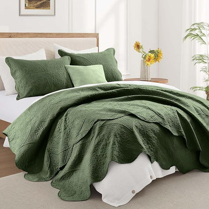 IR Imperial Rooms King Quilt Bedding Set Olive Green Bedspread Coverlet Soft Microfiber Lightweight All-Season Quilts Comforter, Ultrasonic Embossed Floral Pattern, Scalloped Edge, 3 Piece 106x96in