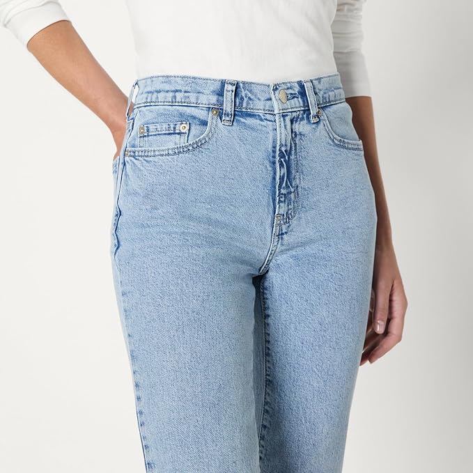 Women's High-Rise Straight Leg Jean