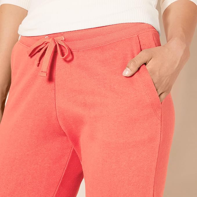 Essentials Women's Fleece Jogger Sweatpant (Available in Plus Size)