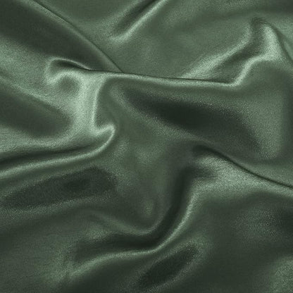 P Pothuiny Satin Fitted Sheet Queen Size, 1 Single Fitted Sheet Only, Extra Soft Deep Pocket Bottom Bed Sheets Mattress Cover Fits 12" to 16", Wrinkle Free, Fully Elasticized (Woodland Green)