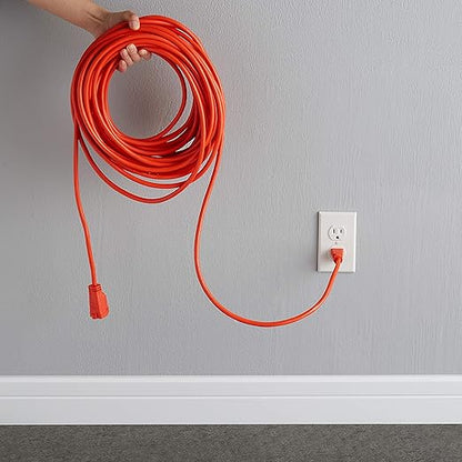 Basics Heavy Duty 100-Foot 3-Prong Vinyl Indoor/Outdoor Extension Cord - 10 Amps, 1250 Watts, 125 VAC - Orange