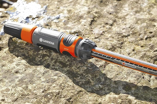 GARDENA Cleaning Nozzle: Water nozzle with infinitely adjustable jet, for cleaning and spraying, water stop, frost protection, packaged (18300-20)