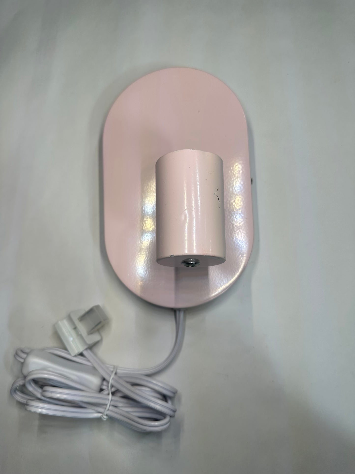 Refurbished GLOBE Electric 52102 Kiel 1-Light Plug-in or Hardwire Wall Sconce, Matte Pink, Bulb Not Included