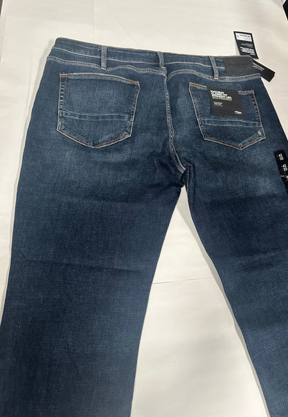 Silver Jeans Co. Men's Machray Athletic Fit Straight Leg Jeans