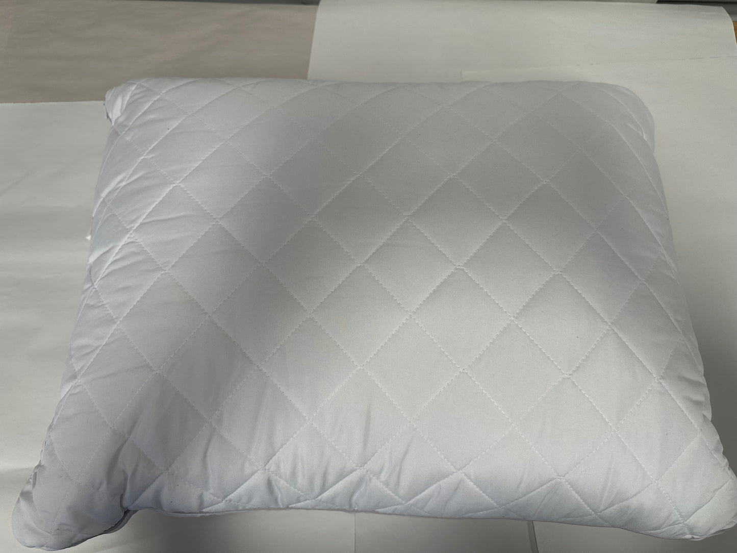Serta White Dream Microfiber White Pillow 20" X 26"