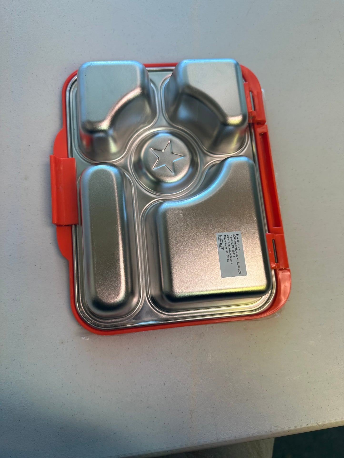 Yumbox Prêt Stainless Steel Bento Lunch Box, Leakproof, Sandwich Friendly Tray, Kids Lunch Box, Easy Open Latch, Compact, Durable, Spacious Food Tray (Orange)