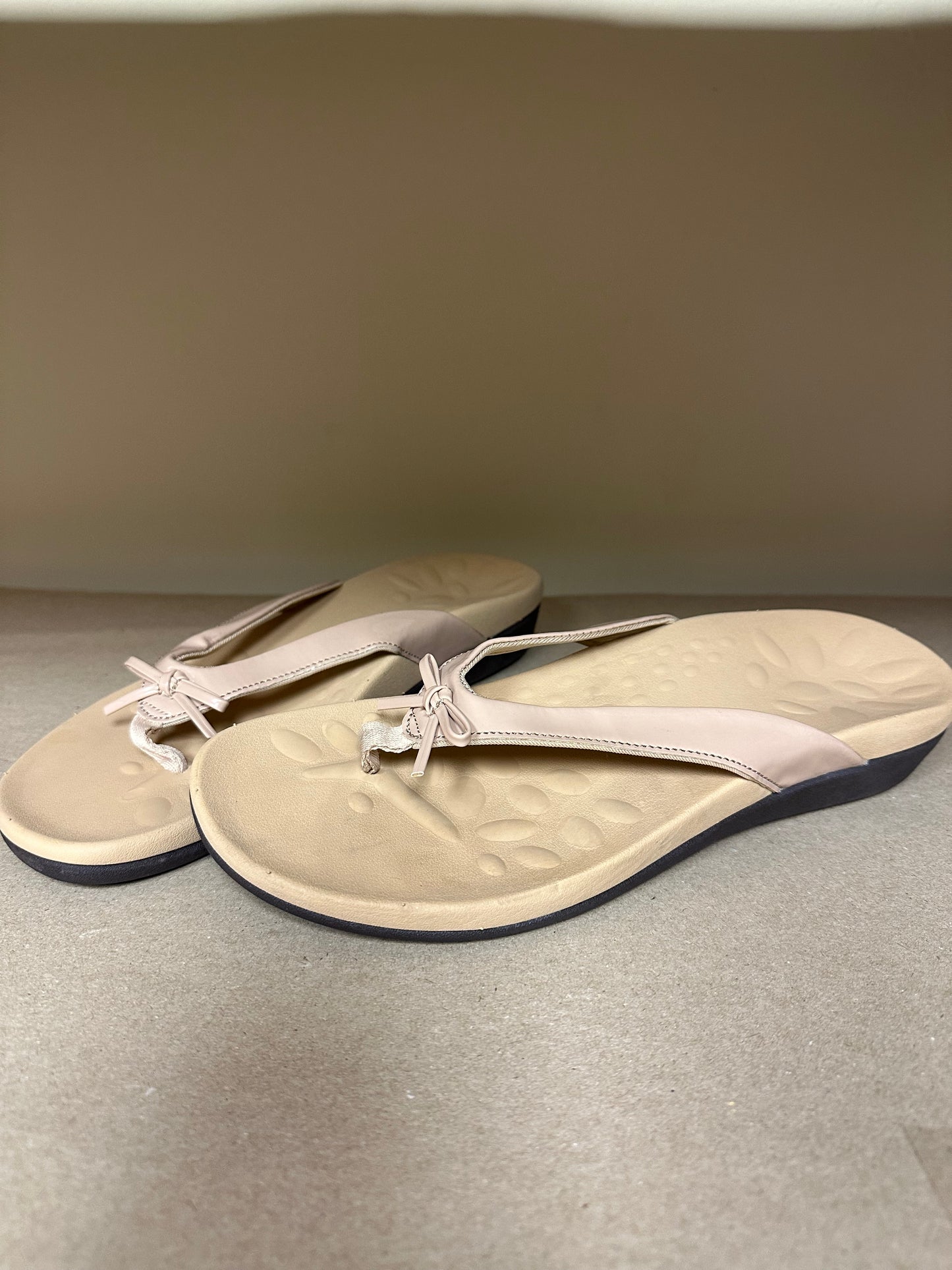 Megnya Open Toe Sandals (Tan)