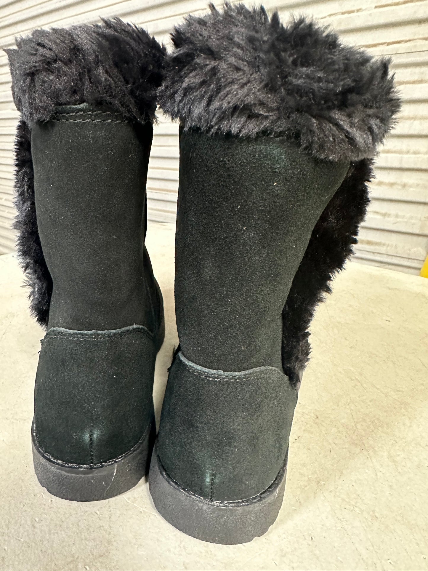 CUSHIONAIRE Women's Heather pull on boot +Memory Foam