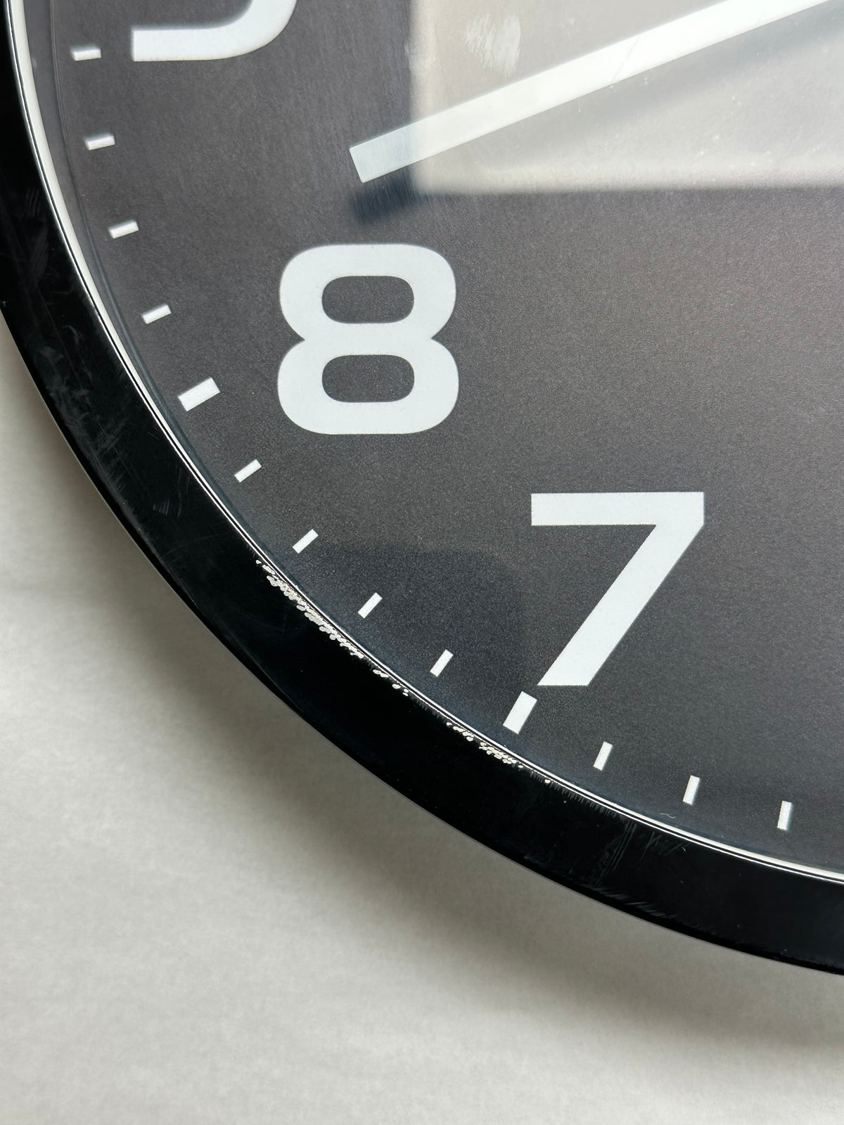 Refurbished- HITO 12 Inch Night Light Wall Clock (Has small defects) Battery Operated Brightness Adjustable, Metal Frame, Glass Cover(Hands  Numbers Illuminate)