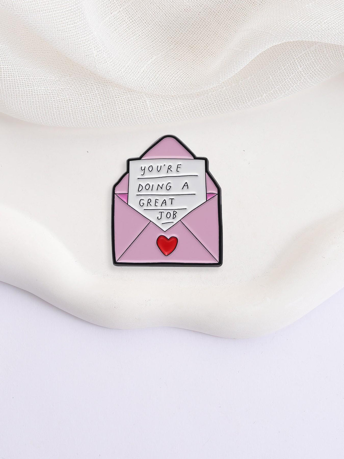 Encouragement Letter Cartoon Enamel Pin Cute Heartwarming Design With Pink Envelope And You're Doing A Good Job Quote Positive Message Brooch For Backpack Journal Office Decoration Gift For Students Friends Encouragement Accessories