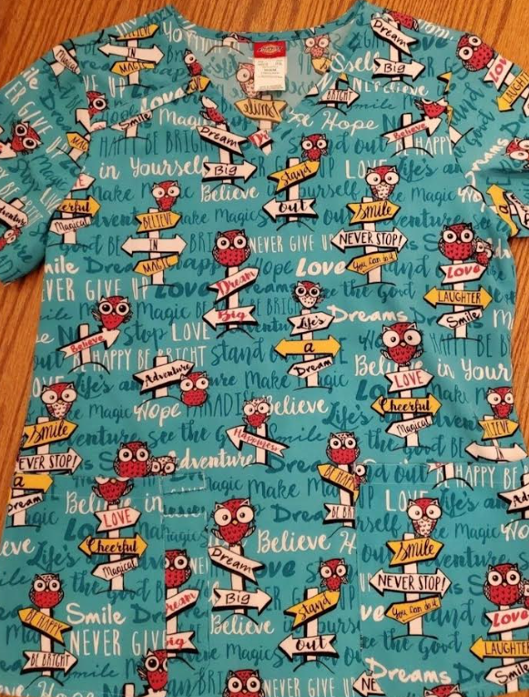 Dickies Owl Scrub (new with tag) Small