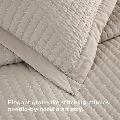Bedsure White Quilts Queen Size - Queen Quilt Bedding Set Bedspread Coverlet, Lightweight Corduroy Pattern Bedspread, 3-Piece Set with 90"x96" Coverlet & 2 Pillow Shams, All-Season Soft Microfiber