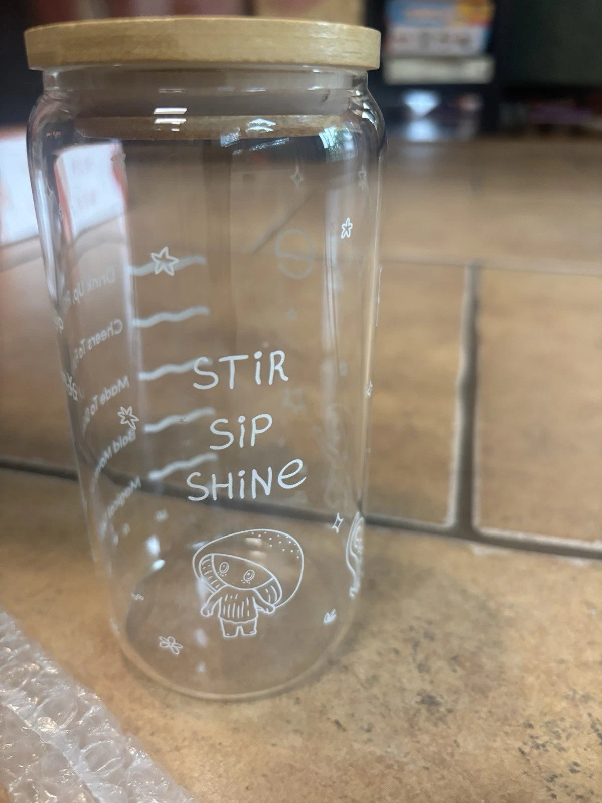 RYZE 16 oz iced Mushroom coffee glass with straw NEW ( Box Damage )