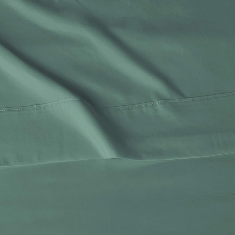 Amazon Basics Lightweight Super Soft Easy Care Breathable Microfiber 4-Piece Bed Sheet Set with 14-Inch Deep Pockets, King, Emerald Green, Solidd Sheet Set with 14-Inch Deep Pockets, Full, Emerald Green, Solid