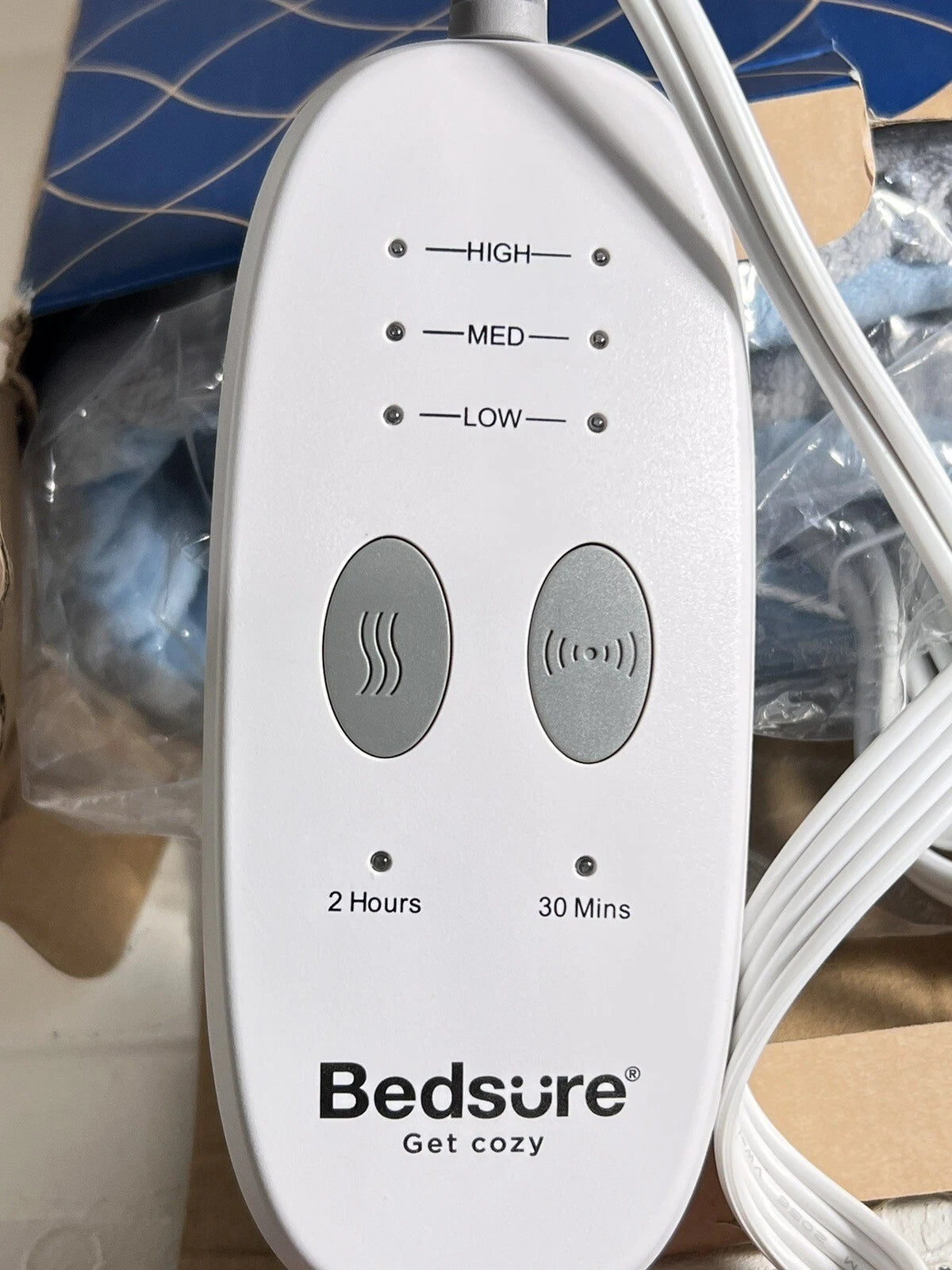 Sleep solutions Bedsure Get Cozy 12"x 24" Heat Blanket Temp Controller Grey