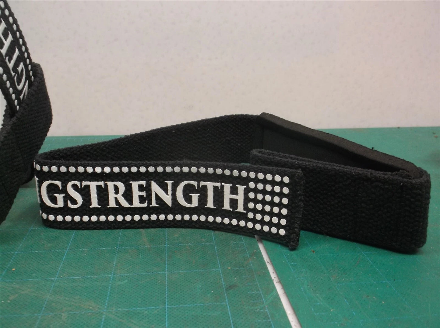 1 pair Viking Strength Professional Weightlifting straps